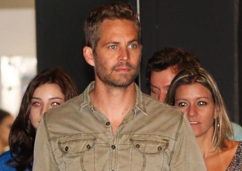 Cercado de modelos, ator de Velozes e Furiosos é atração no SPFW